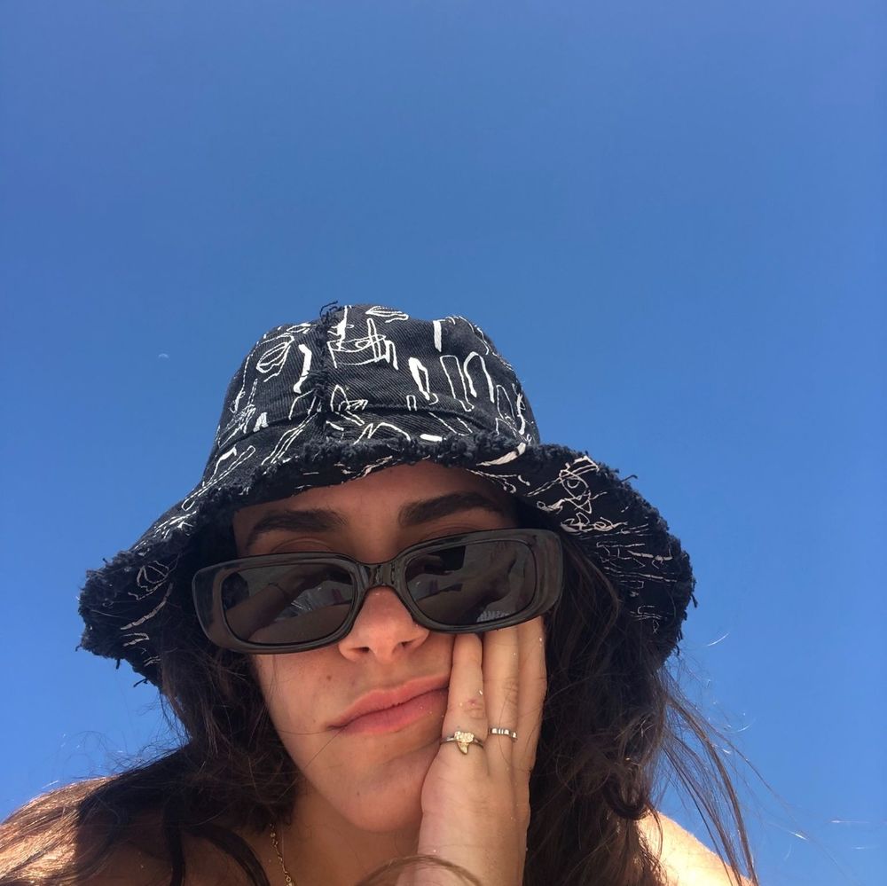 Meet your Posher, Maria gabriela